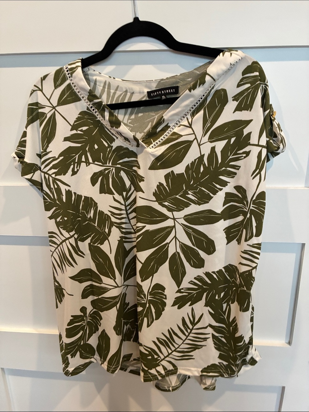 Fifth & Palm Olive Leaf V-Neck Short Sleeve